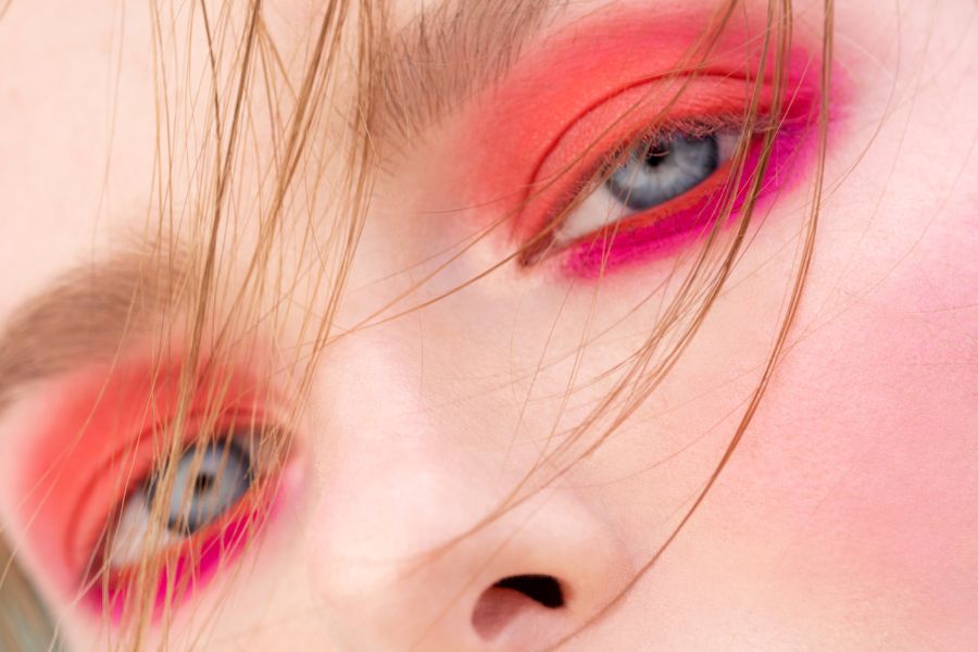 Beauty Tips At Your Fingertips: Rise Of Virtual Makeup Consultations